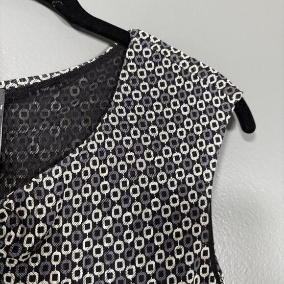 Covington Women's Y2K Black & White Geometric Sleeveless Top - Size Small - Mesh - Picture 2 of 6